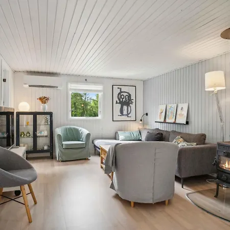 Lovely In Pot Strandby Holiday home Sonderby (Midtjylland)