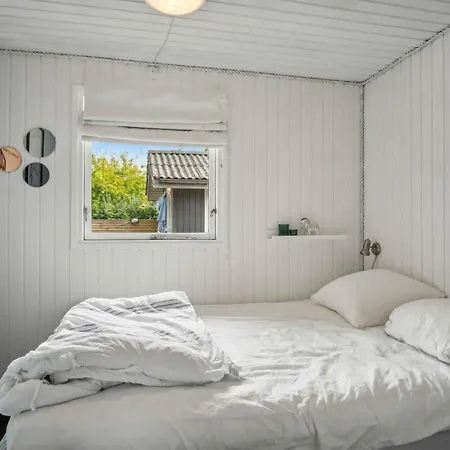 Holiday home Lovely In Pot Strandby Sonderby (Midtjylland)